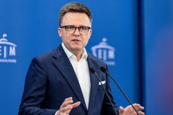 Zaskakujący powód przesunięcia rekonstrukcji rządu. 'Sądząc po uśmiechach, raczej tak'