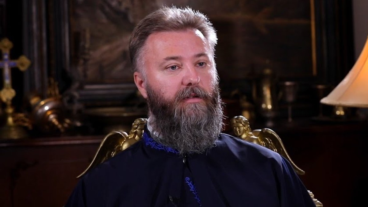 Otac Predrag Popović