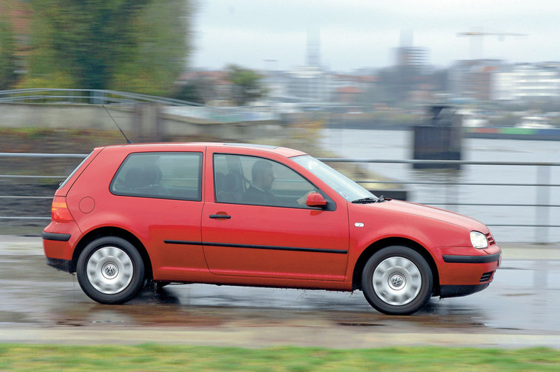 Volkswagen Golf IV - lata produkcji 1997-2003, opisywane wersje 1.8/125, 1.8T/150 KM