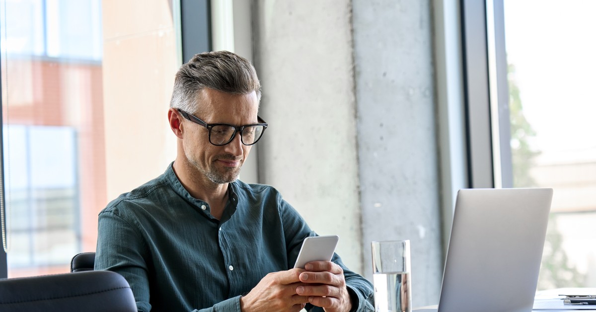 Czy Polacy chcą 4-dniowego tygodnia pracy? Zaskakujące wyniki badań wśród pracowników