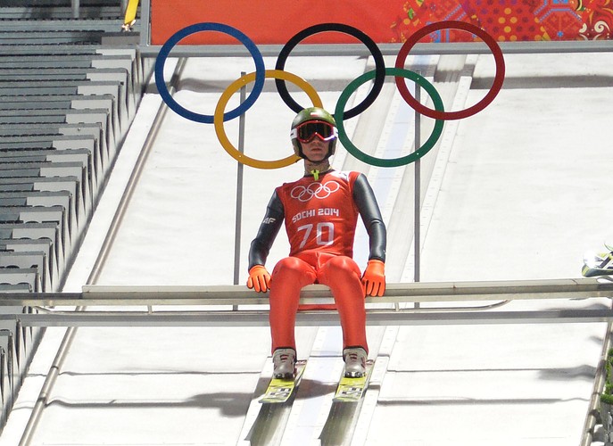 Efektowny kask Kamila Stocha