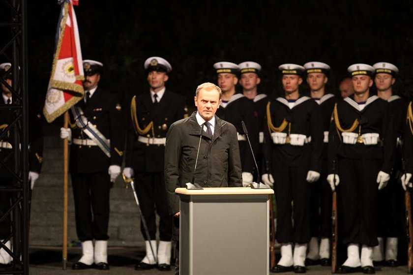 Westerplatte broni się nadal! Tusk tam był! FOTO