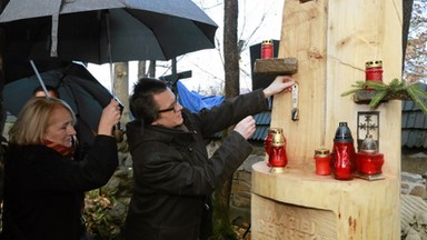 Zakopane: symboliczny grób Macieja Berbeki