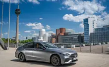 MERCEDES-BENZ C Night Edition 4Matic Aut. 184KM 135KW