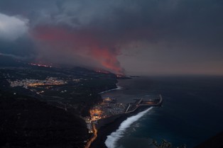 Powstanie nowe miasto na La Palmie dla poszkodowanych. Ich domy zniszczyła lawa