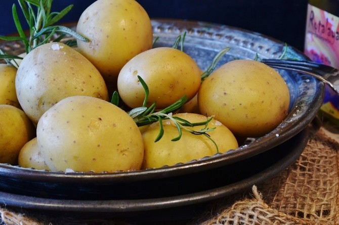 5 creative ways to cook potatoes that your family would love. [Image | Pixabay]