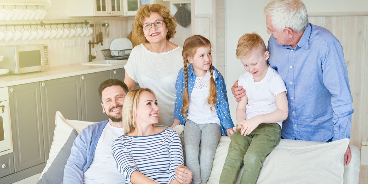 Szersza ulga dla małżonków, korzystniejsze odliczenie na dzieci, nowa ulga dla seniorów. Polski Ład wprowadza dużo zmian. 