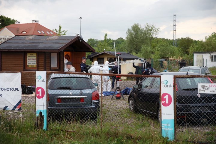 Makabryczna zbrodnia w jednym z komisów samochodowych przy ul. Lubelskiej w Olsztynie