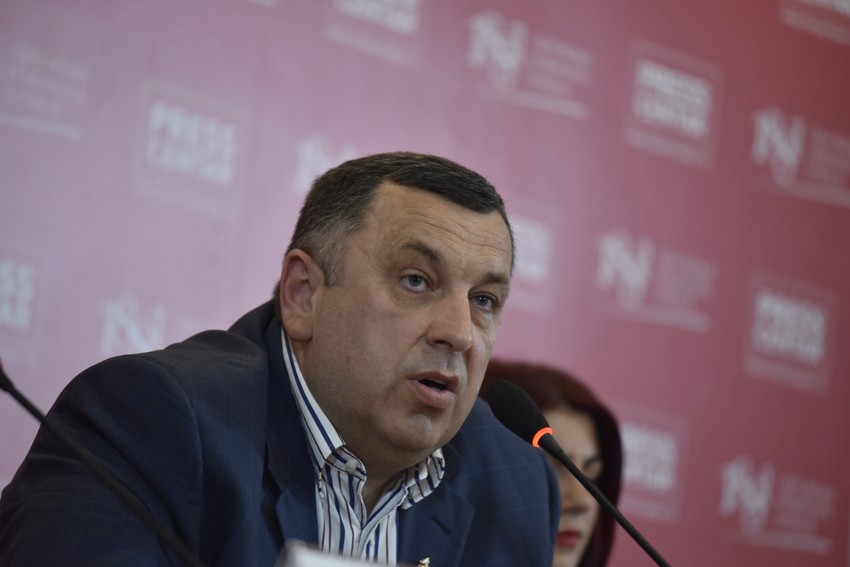 Dragan Stanojević je rekao da su u sve kandidate sa liste "Mi, glas iz naroda" sigurni da neće podržati vlast u Beogradu osim u Jerkovića