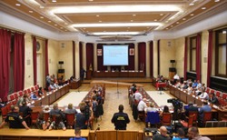 Troje radnych odchodzi z PO. Platforma traci większość w Radzie Warszawy