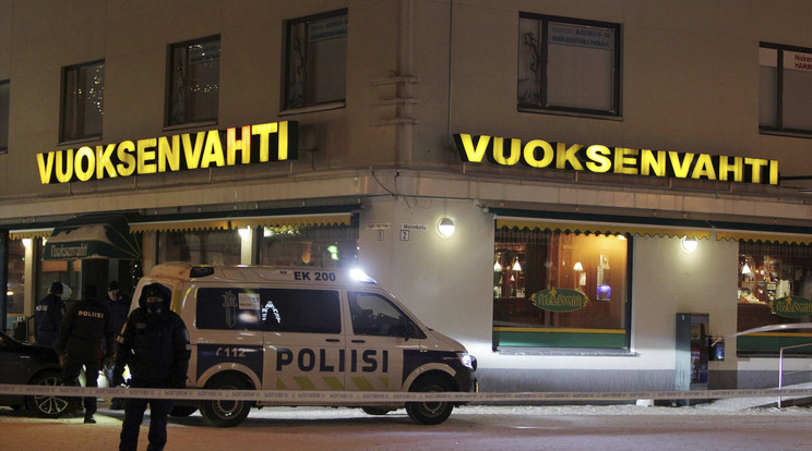 Három nőt lőtt agyon az étteremnél egy fiatalember / Fotó: AFP