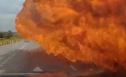 Katastrofa samolotu w Malezji. Zginęło 10 osób [NAGRANIE]