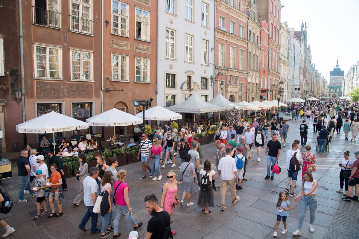 Kompleksowo podsumowali zarobki i zatrudnienie w Polsce. Nowe dane GUS