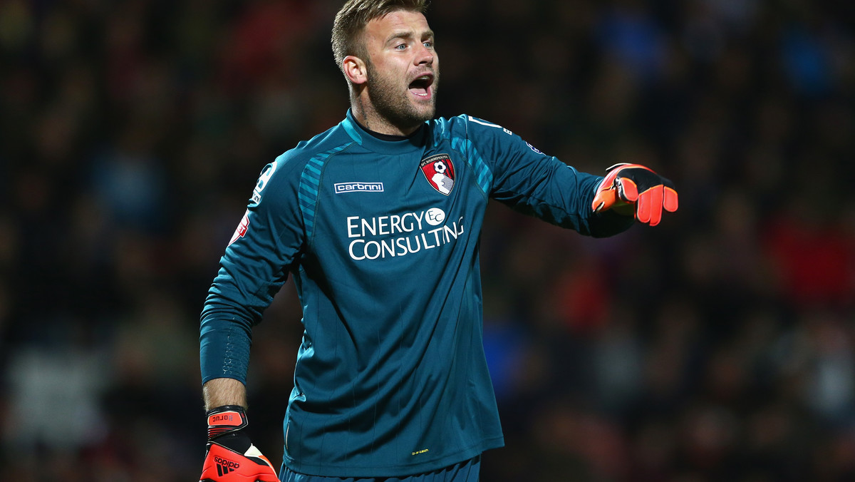 O wielkim pechu może mówić Artur Boruc. Trzeci bramkarz reprezentacji Polski doznał kontuzji na rozgrzewce przed meczem jego AFC Bournemouth z Manchesterem City, przez co wypadł ze składu dosłownie w ostatniej chwili.