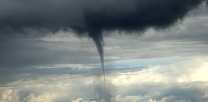 To była apokalipsa! Niszczycielska trąba powietrzna unosiła ludzi w powietrze i wyrywała domy. W Lublinie zginęło 6 osób