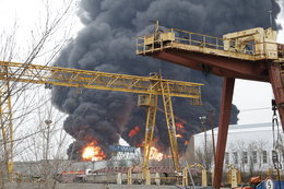 Rosja sprowadza benzynę z Białorusi. Boi się niedoboru paliw po atakach na rafinerie