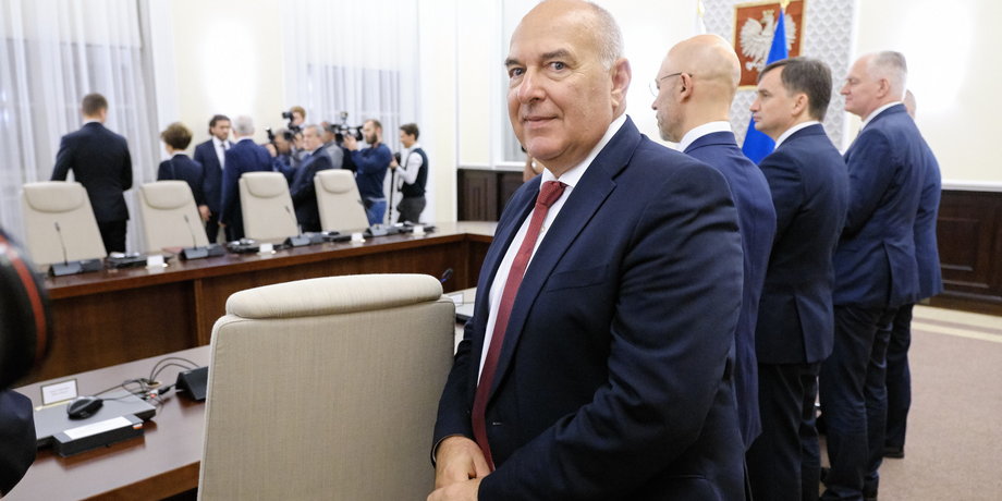 Minister finansów Tadeusz Kościński. Jego resort przeznaczył największą kwotę na nagrody dla urzędników w grudniu i styczniu