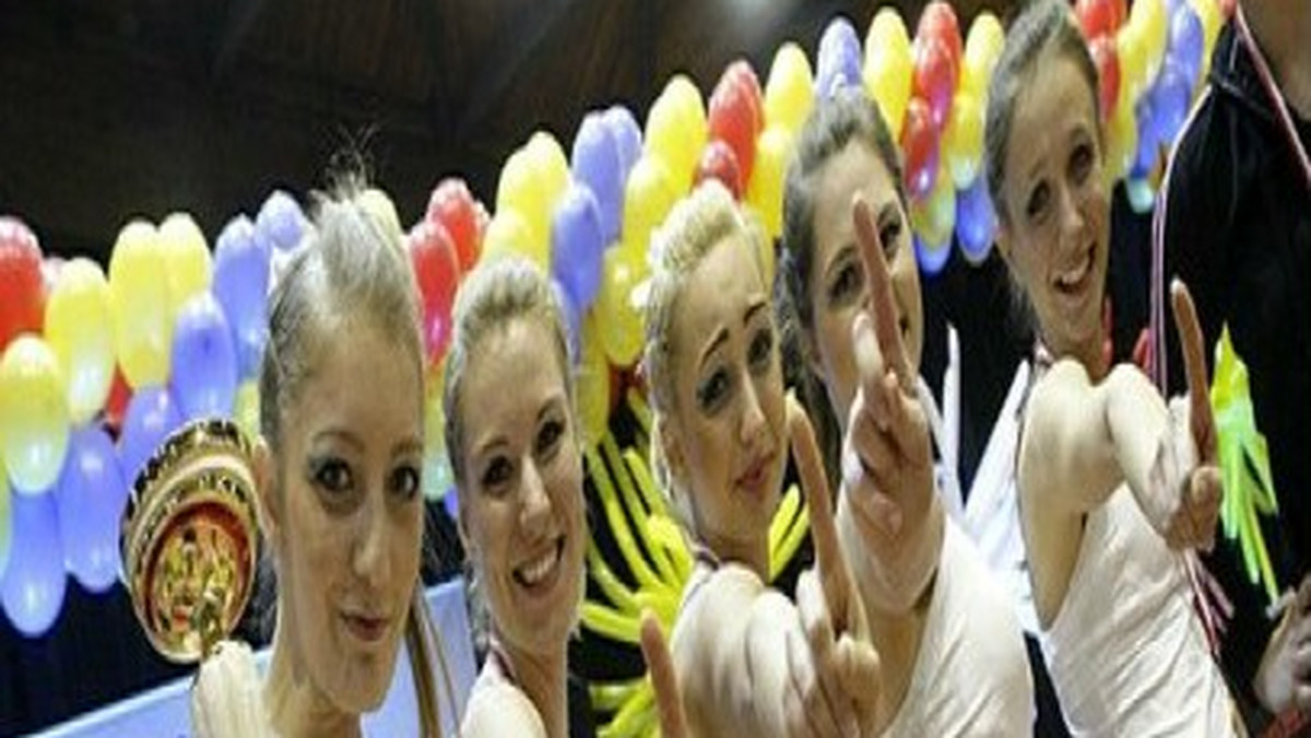 Dziewczyny o tytuł walczyły na XVI Mistrzostwach Polski Cheerleaders rozegranych 9-10 marca w Lesznie. Był to debiut zespołu, mimo to udało im się całkowicie zdeklasować konkurencję i z 148 punktami (kolejny zespół uzyskał 114 pkt.) zdobyły tytuł Mistrza Polski w kategorii Groupstunt Allgirl Senior - informuje portal mmkrakow.pl.