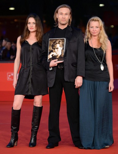 Michał Skolimowski z żoną Aną i bratową Magdą na premierze filmu 'Ixjana' w Rzymie