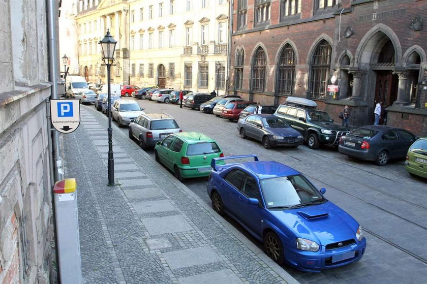 Wrocław: Prezydent wykurzy kierowców z centrum podwyżkami