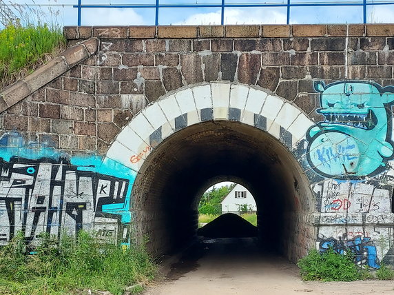 Wlot do jednej nitki tunelu I w kierunku ul. Hetmańskiej, pozostającego pod ochroną konserwator zabytków