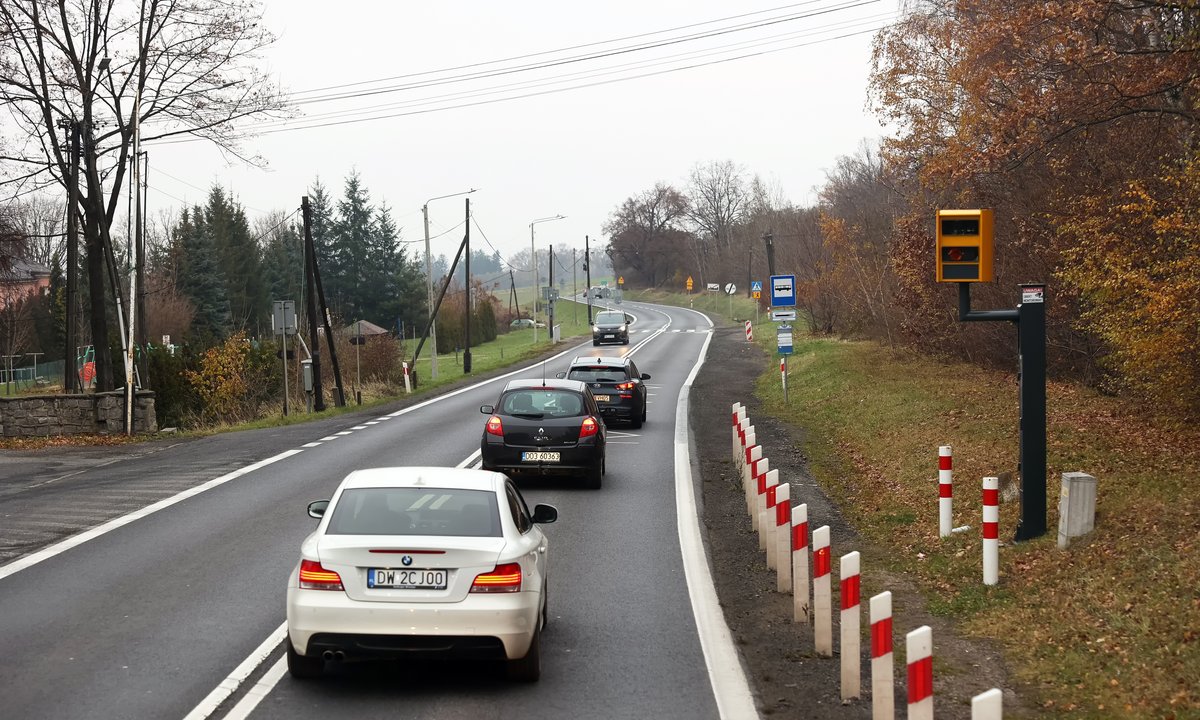 Jak naprawdę działają fotoradary? Z tej odległości kamera mierzy prędkość