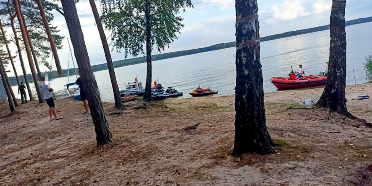 Piotrków Trybunalski. Groźny wypadek na Zalewie Sulejowskim.