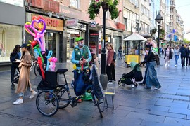 BESMISLENA REČ koju koriste deca u Srbiji ULAZI U REČNIK KEMBRIDŽA i dobija svoje značenje: Ovo su najpoznatiji izrazi koji su PRODUKT NOVOG DOBA