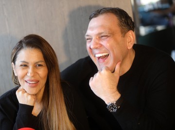 "DOK SAM BILA U BOLNICI SLAO MI JE NOVAC!" Minu  Kostić finansira Kasper mesecima unazad