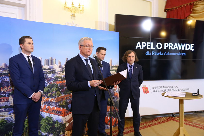 Prezydenci miast apelują o wyjaśnienie przyczyn zabójstwa Pawła Adamowicza i kontrolę w TVP