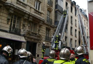 Pożar w paryskim hotelu / 21.jpg