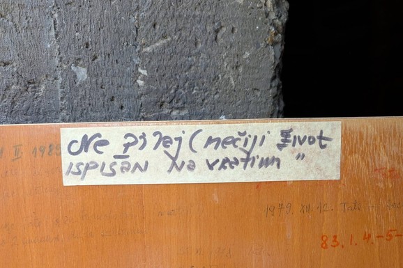(FOTO) Neko je od 1979. godine zapisivao šta je sve radio TATA, ovo je najdirljiviji dnevnik koji otkriva porodične tajne: "Tata poljubio majku na Tanjin 13. rođendan, prvi put"