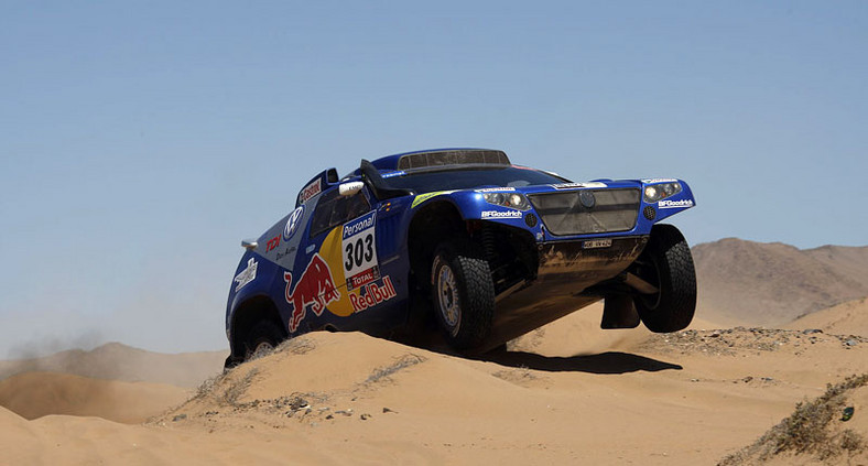 Rajd Dakar 2010: Przygoński już 8, Sonik broni honoru (12. etap na żywo, wyniki, foto)