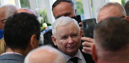 Okrzyk "hańba!" na spotkaniu z Kaczyńskim. Prezes powiedział jedno, a ochrona zrobiła swoje. Co spotkało delikwenta?