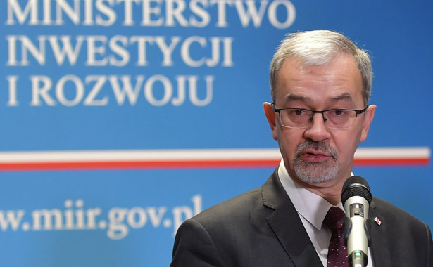 minister Jerzy Kwieciński