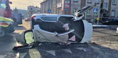 Tragedia w Słupsku. Kierowca wjechał w pieszą na chodniku. Wyciekło nagranie z wypadku