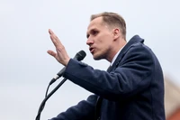 Zaczęło się niewinnie, bo od patelni, ale to tylko ćwiczenia. Berkowicze idą po "swoje" [OPINIA]