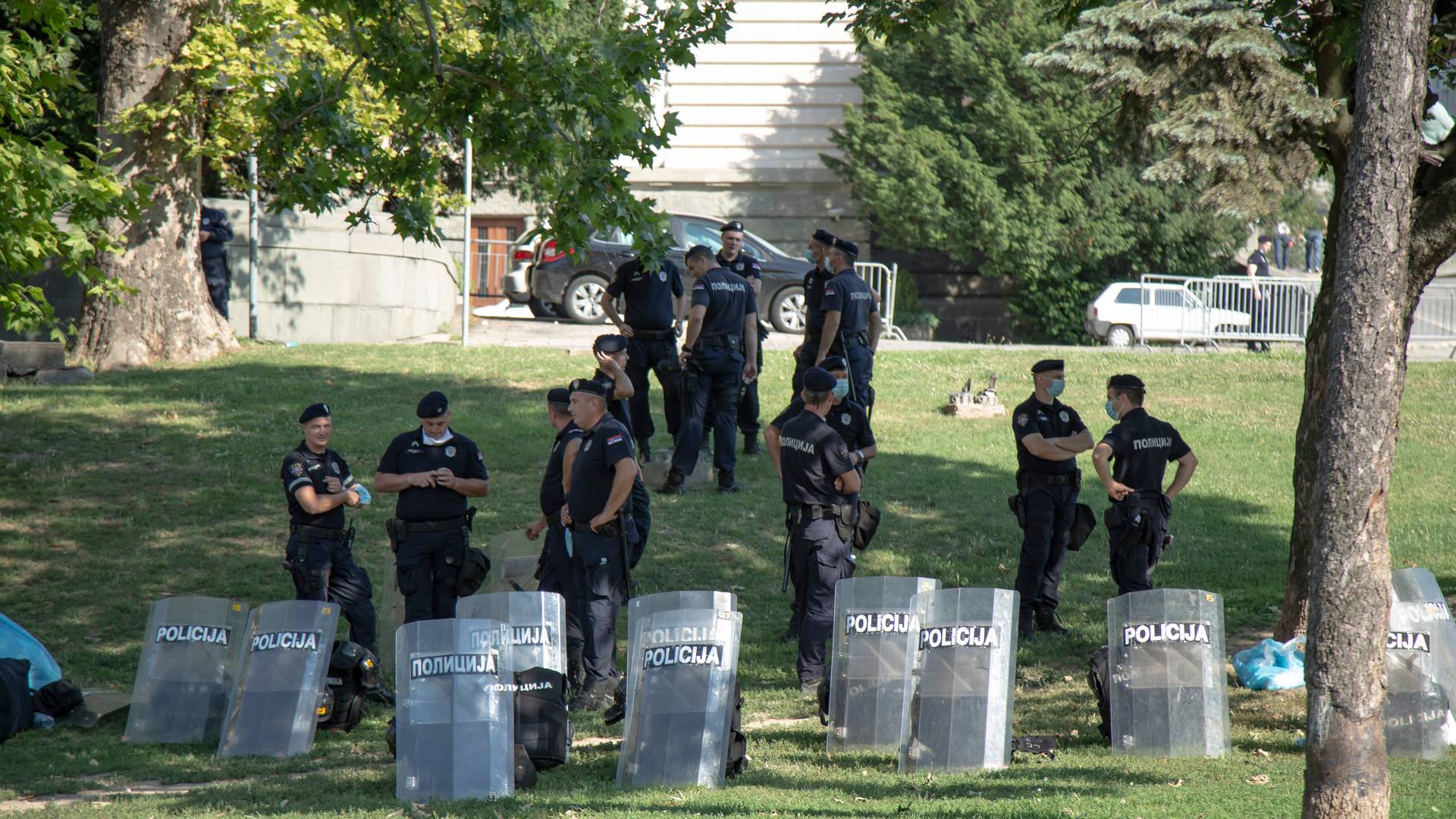 Policija u Nišu nije htela da rastera demonstrante: Ja da bijem svoj narod ne mogu