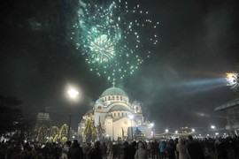 Večeras u ponoć SVI PRAVOSLAVCI treba da ispoštuju JEDAN OBIČAJ: Verovanje za SRPSKU NOVU GODINU donosi mir i blagostanje