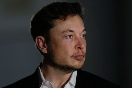 "Byliśmy potężnymi idiotami i nie wiedzieliśmy, co robimy". Elon Musk o błędach Tesli