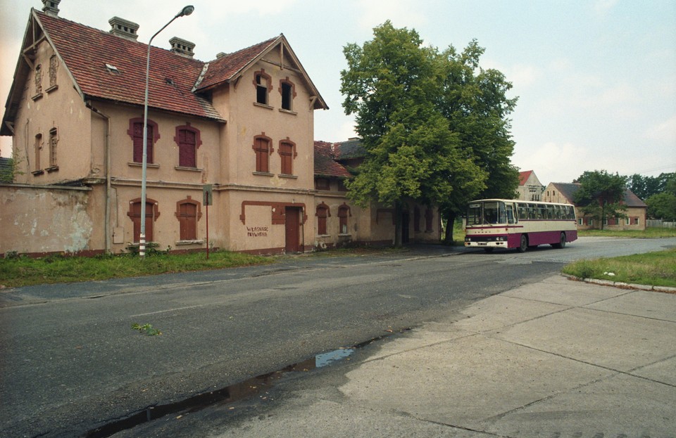 Świętoszów - przejmowanie przez Wojsko Polskie terenów wojskowych po wyprowadzeniu Armii Radzieckiej z Polski, 1993 r.