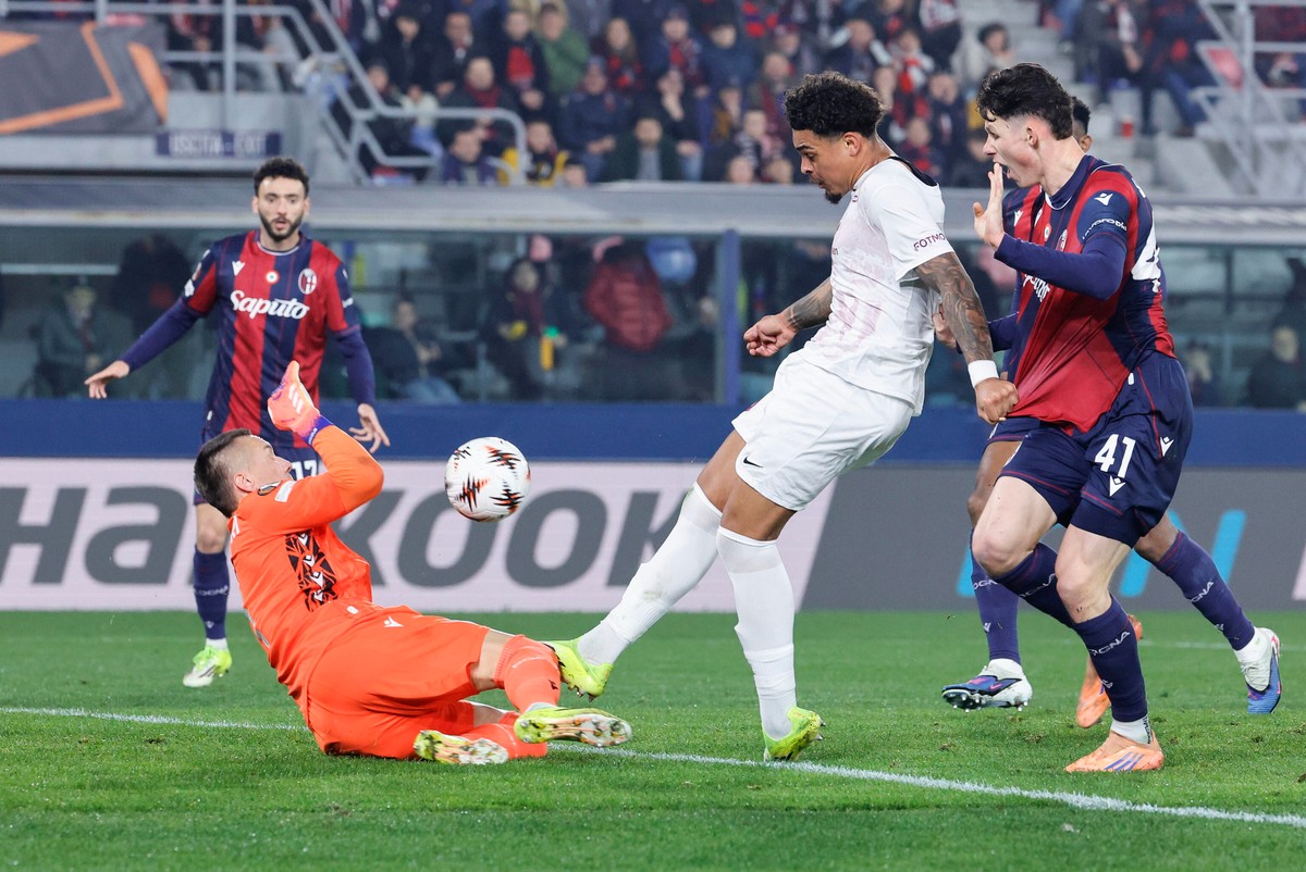 Skorupski i Świderski zagrają w 1/8 finału Ligi Konferencji