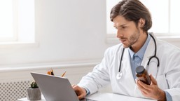 realizacja e-recepty w różnych aptekach? resort zdrowia szykuje kluczową zmianę dla pacjentów