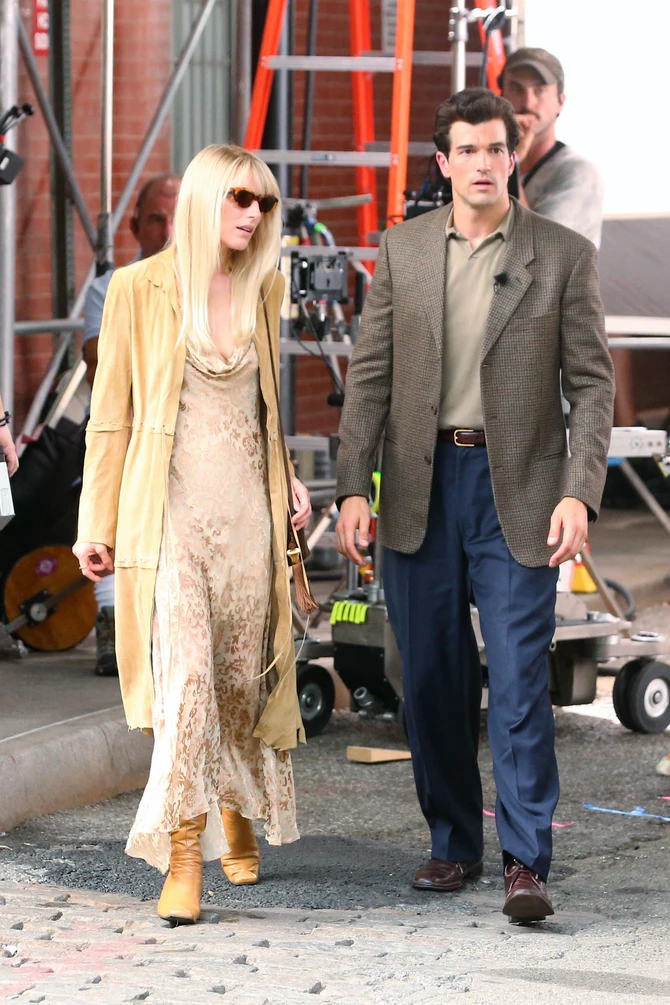 Dri Hemingvej i Pol Entoni Keli kao Deril Hana i Džon Kenedi Mlađi