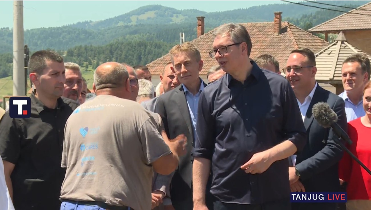 Vučić: Popravka Studenica - Rudno koštala 6 miliona evra: &#34;Vredelo je, ljudi koji imaju put mogu da ostanu na svojim ognjištima&#34; (foto)