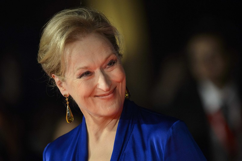 Laureatka trzech Oscarów Meryl Streep wciąż prasuje małżonkowi koszule. "Te koszule, mąż, dzieci, dom w Connecticut, a nie w Malibu, pomagały mi zawsze zachować zdrowy rozsądek i życiową równowagę" – wyjaśnia jedna z najsłynniejszych aktorek naszych czasów.