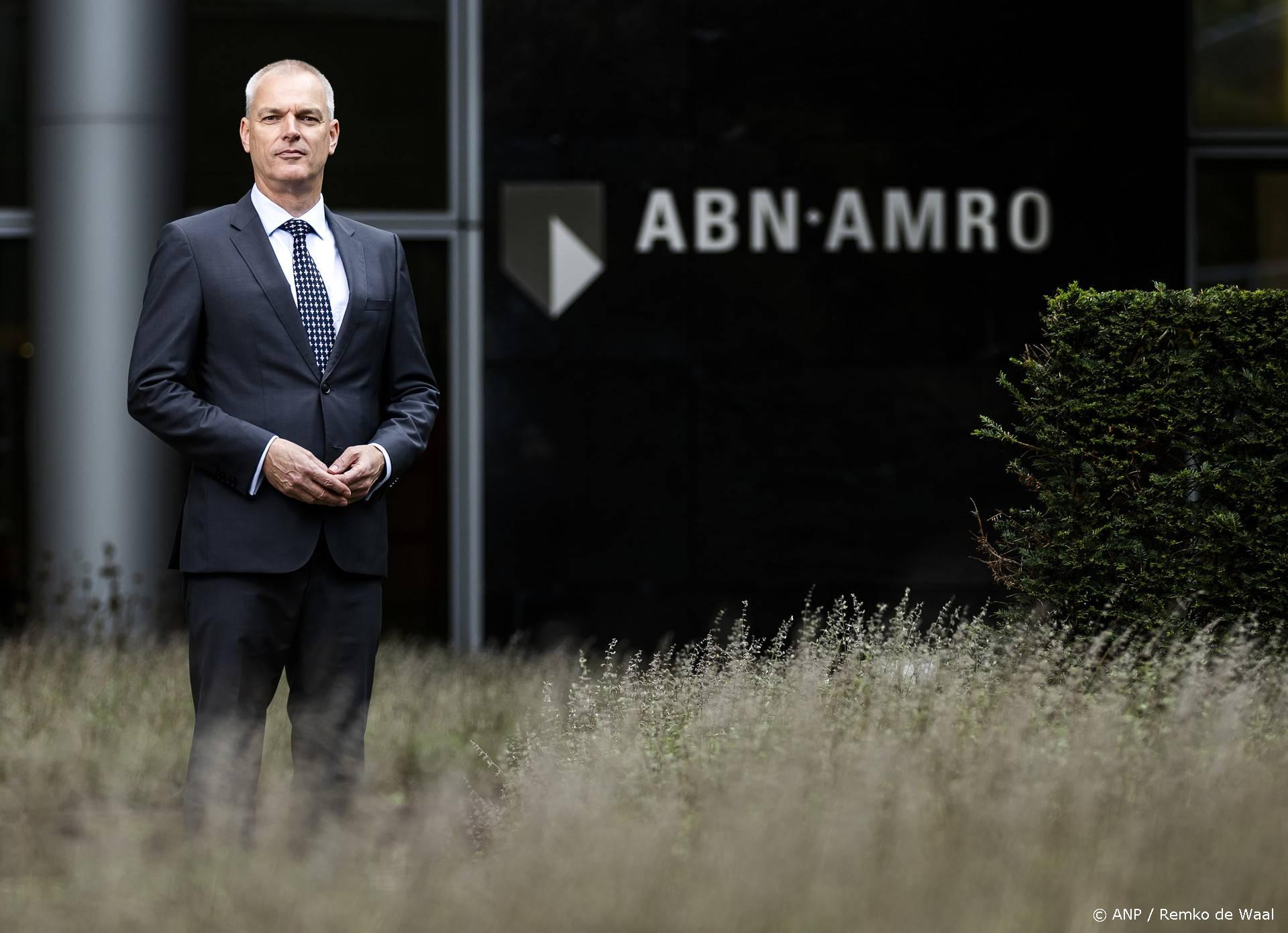 De ABN AMRO-topbestuurder Ton van Nimwegen stapt op voor het VVD-voorzitterschap