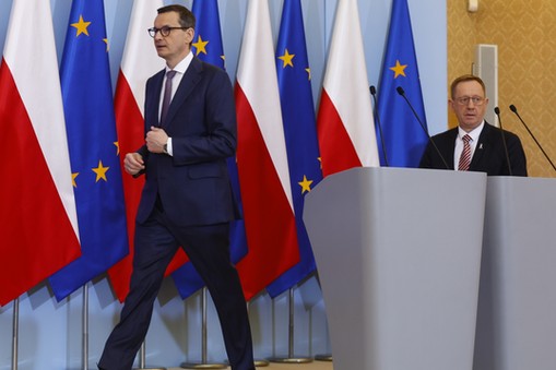 Mateusz Morawiecki i Robert Telus