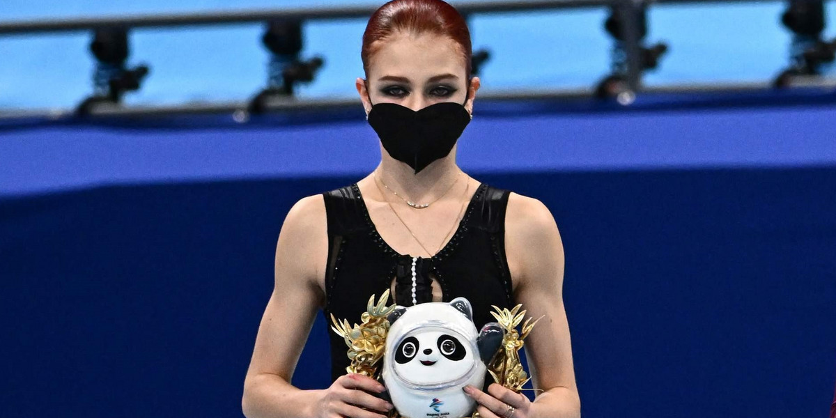 Reakcja 17-letniej Aleksandry Trusowej na srebrny medal była dramatyczna.