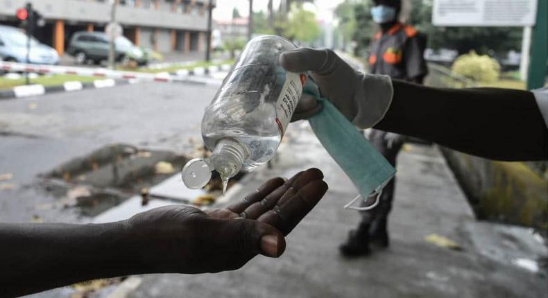 gel hydro-alcoolique coronavirus senegal